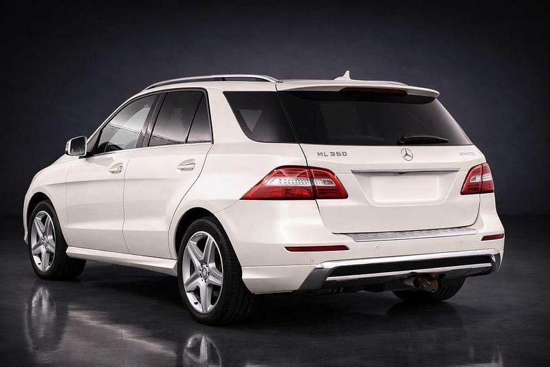 Używany Mercedes ML350 258 KM (189 kW) 2013 Biały SUV