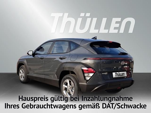 Neu Hyundai Kona Select 137 PS (100 kW) 2026 Grau SUV