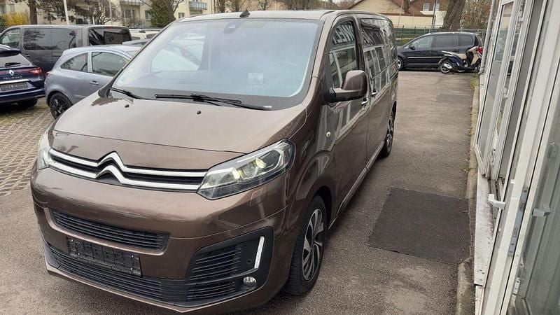 Gebraucht Citroën Spacetourer Shine 179 PS (131 kW) 2017 Braun Van / Kleinbus