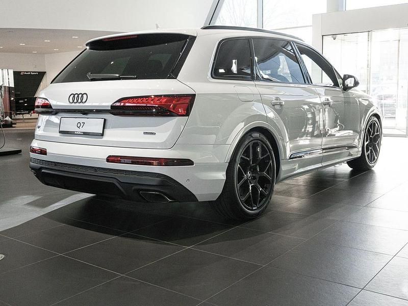 Neu Audi Q7 Ambiente 394 PS (289 kW) 2025 Weiß SUV