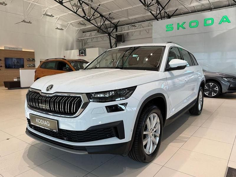 Gebraucht Skoda Kodiaq Style 150 PS (110 kW) 2022 Moonweiss metallic SUV