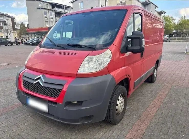Używany Citroën Jumper 110 KM (80 kW) 2013 Czerwony Minivan