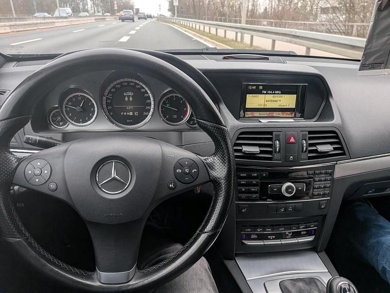 Gebraucht Mercedes E350 231 PS (169 kW) 2009 Coupé