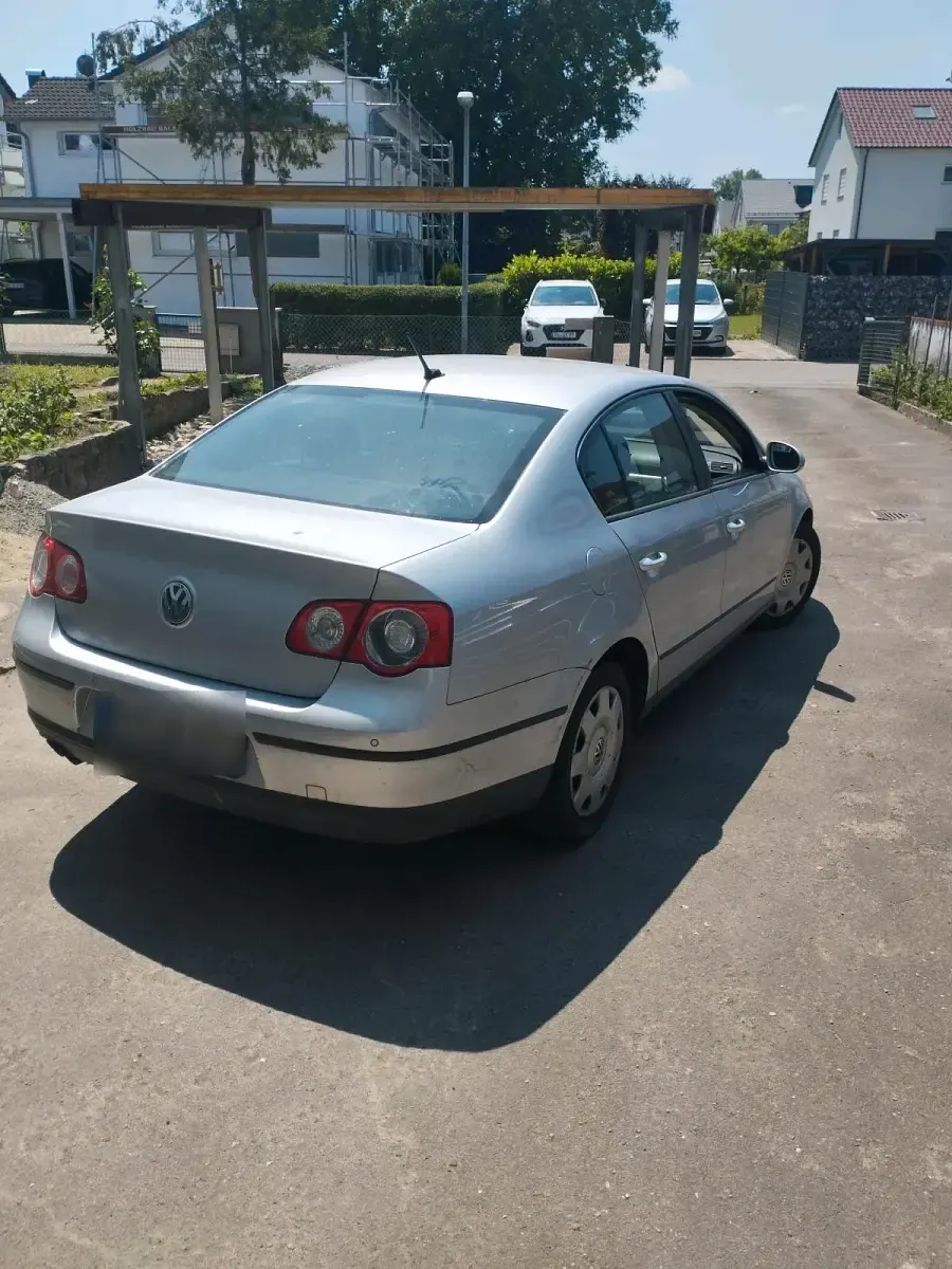 Używany VW Passat 140 KM (102 kW) 2009 Srebrny Sedan/Limuzyna