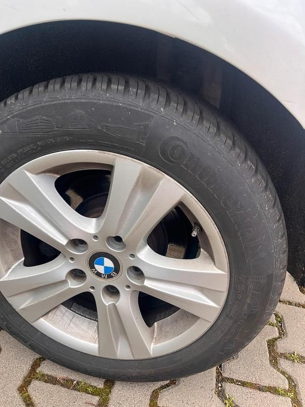 Gebraucht BMW 118 143 PS (105 kW) 2015 Weiß Kleinwagen