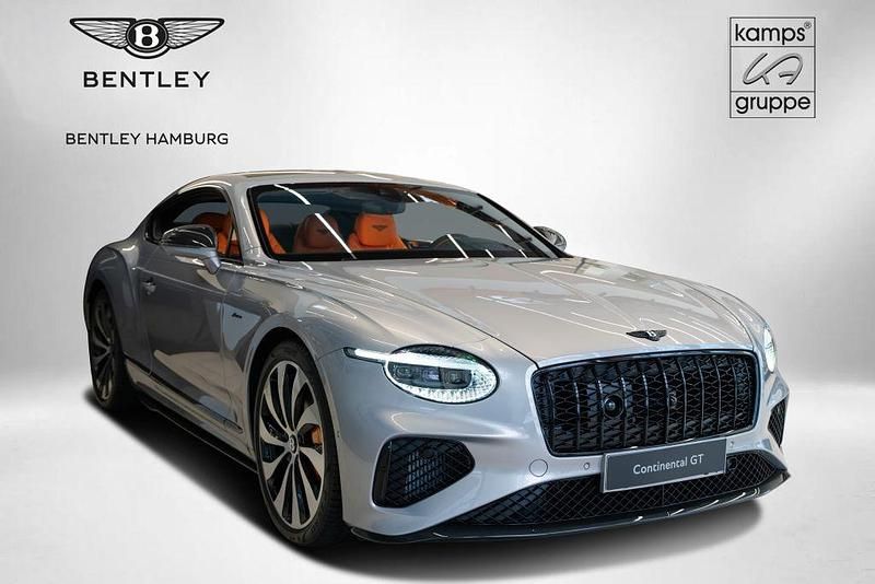 Neu Bentley Continental 680 PS (500 kW) 2025 Silber Coupé