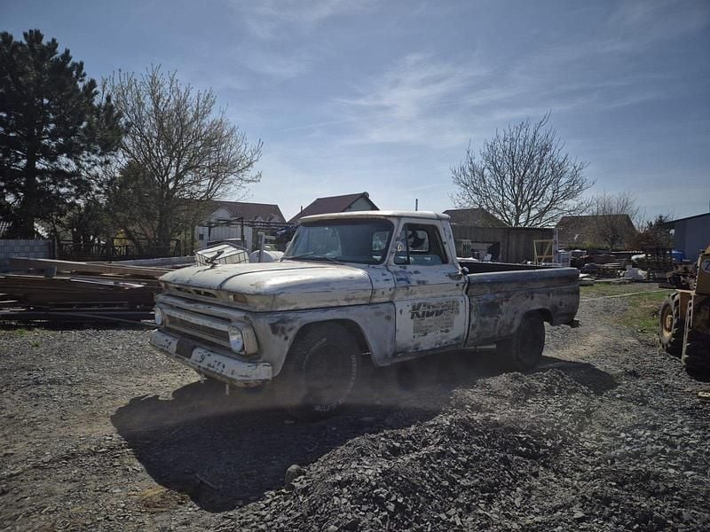 Gebraucht Chevrolet C20 165 PS (121 kW) 1964 Beige Pickup
