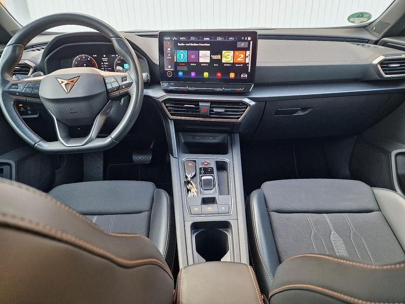 Blau Gebraucht 2021 Cupra Formentor SUV | 26.700 € (Fairer Preis) - Bild 1/4