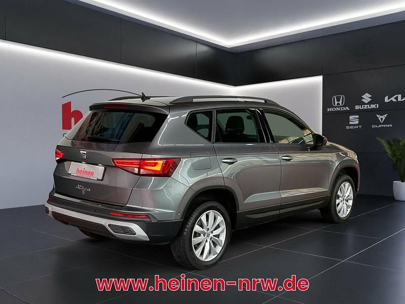 Gebraucht Seat Ateca Style 150 PS (110 kW) 2022 Grau SUV