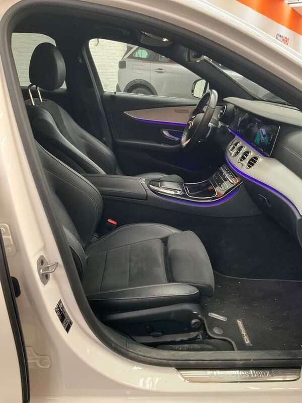 Weiß Gebraucht 2022 Mercedes E200 AMG line Kombi | 40.900 € (Fairer Preis) - Bild 1/4