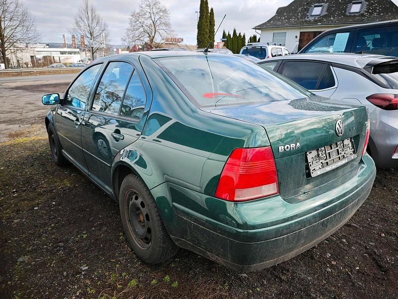 Gebraucht VW Bora 90 PS (66 kW) 2000 Grün Limousine