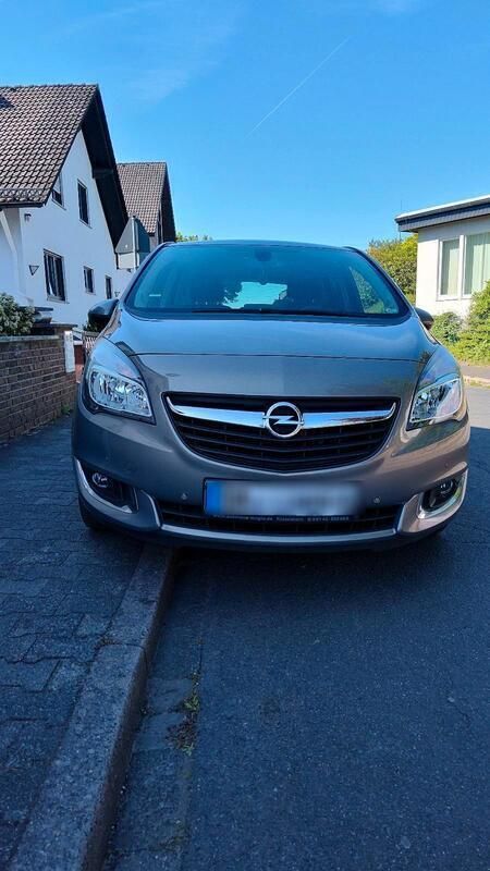 Braun Gebraucht 2015 Opel Meriva Edition Van / Kleinbus | 5.800 € (Guter Preis) - Bild 1/4