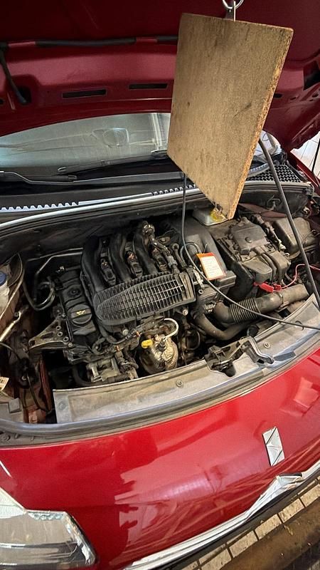 Gebraucht Citroën DS3 2015 Rot Kleinwagen