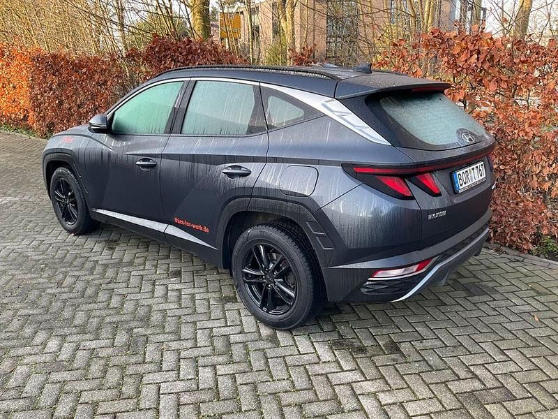 Gebraucht Hyundai Tucson Select 150 PS (110 kW) 2022 Grau SUV