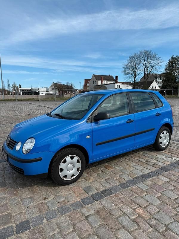 Gebraucht VW Polo 54 PS (39 kW) 2005 Blau Kleinwagen