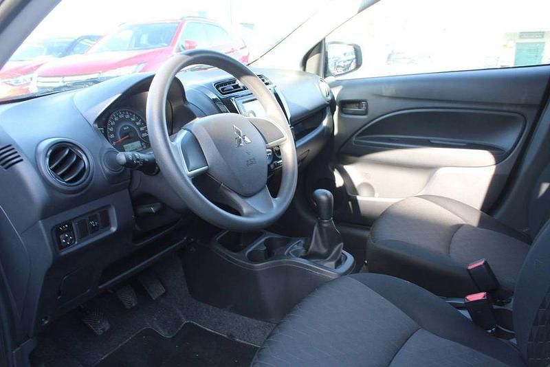 Gebraucht Mitsubishi Space Star Select 71 PS (52 kW) 2025 Weiß Limousine