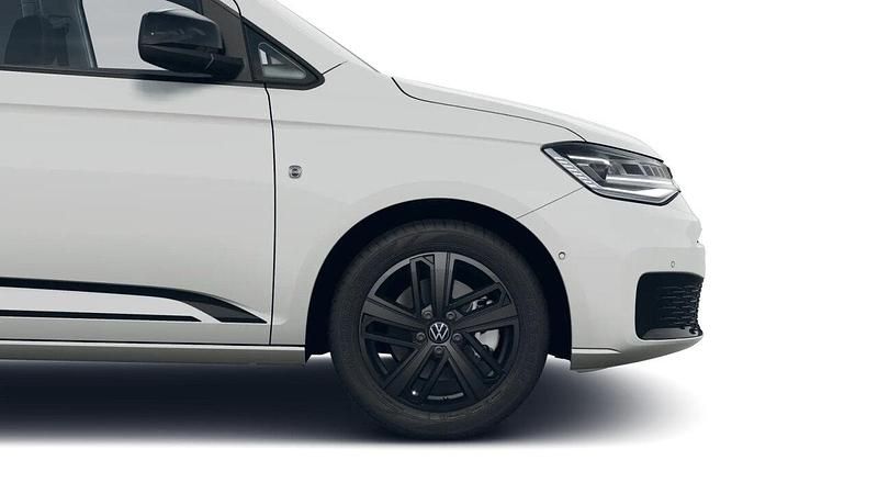 Gebraucht VW Caddy Maxi 122 PS (89 kW) 2026 Candyweiß / deep black perleffekt (metallic) Van / Kleinbus