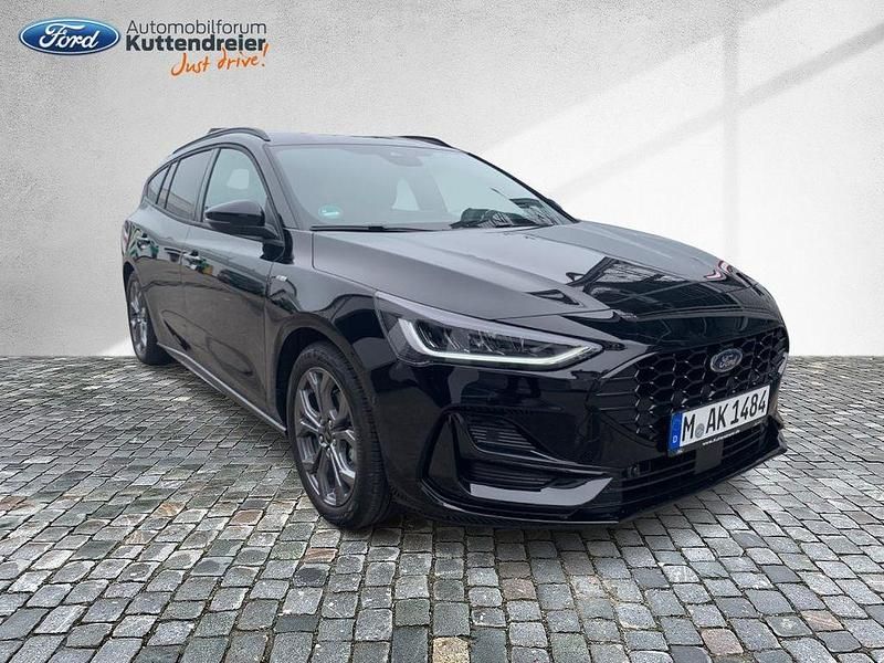 Gebraucht Ford Focus ST-Line X 125 PS (91 kW) 2024 Obsidianschwarz metallic Kombi