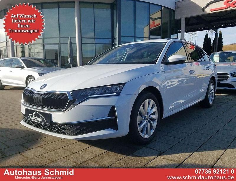 Moonweiß perleffekt Neu 2025 Skoda Octavia Selection Kombi | 32.950 € (Guter Preis) - Bild 1/4