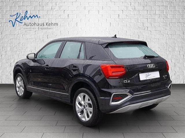 Gebraucht Audi Q2 Advanced Plus 150 PS (110 kW) 2024 Schwarz SUV