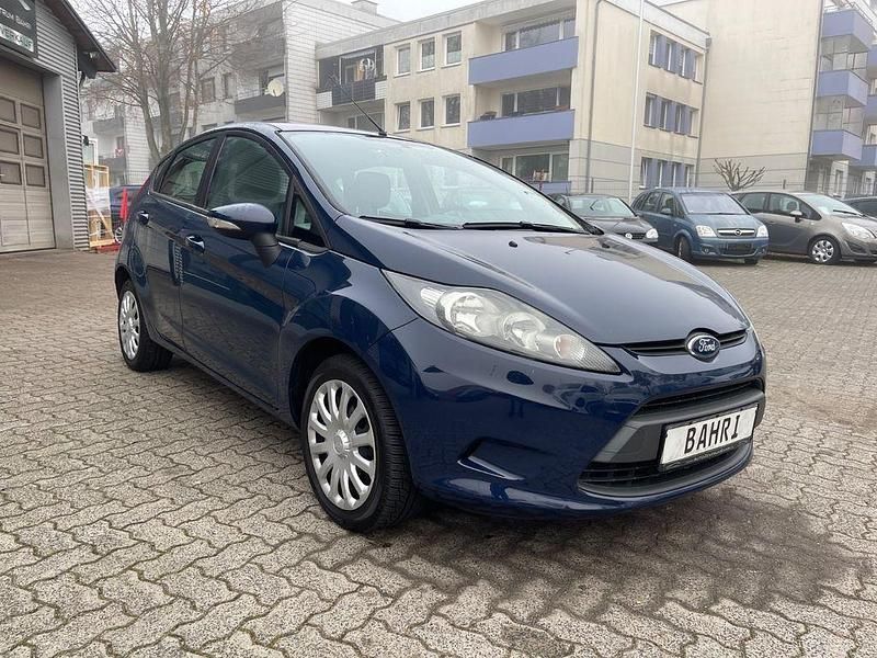 Blau Gebraucht 2009 Ford Fiesta Trend Limousine | 3.999 € (Etwas zu teuer) - Bild 1/4