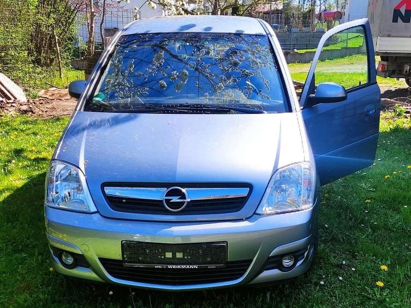 Gebraucht 2006 Opel Meriva Edition Van / Kleinbus | 1.111 € (Superpreis) - Bild 1/4