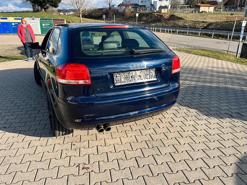 Używany Audi A3 250 KM (183 kW) 2004 Niebieski Hatchback