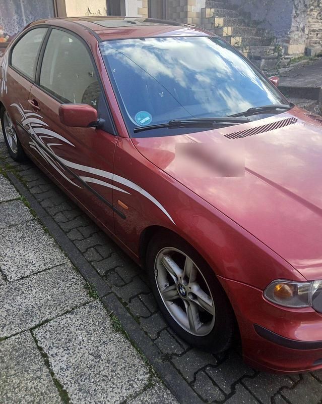 Gebraucht BMW 316 116 PS (85 kW) 2002 Rot Limousine