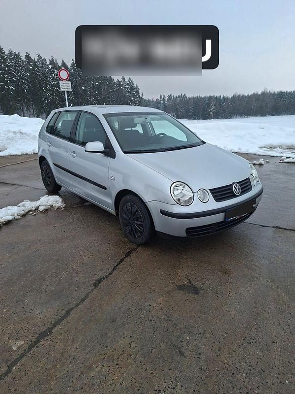 Silber Gebraucht 2002 VW Polo Basis Kleinwagen | 1.850 € (Fairer Preis) - Bild 1/4