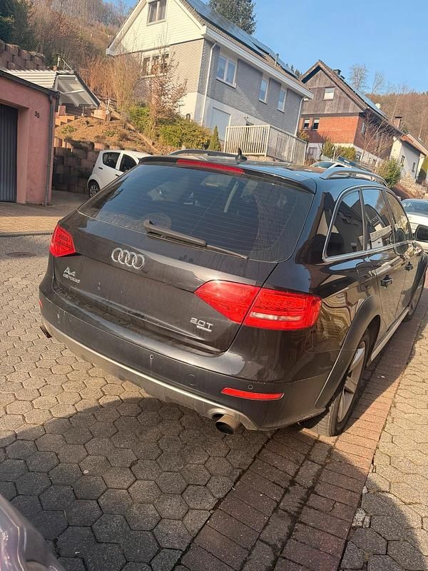 Gebraucht Audi A4 Allroad 211 PS (155 kW) 2010 Schwarz Kombi