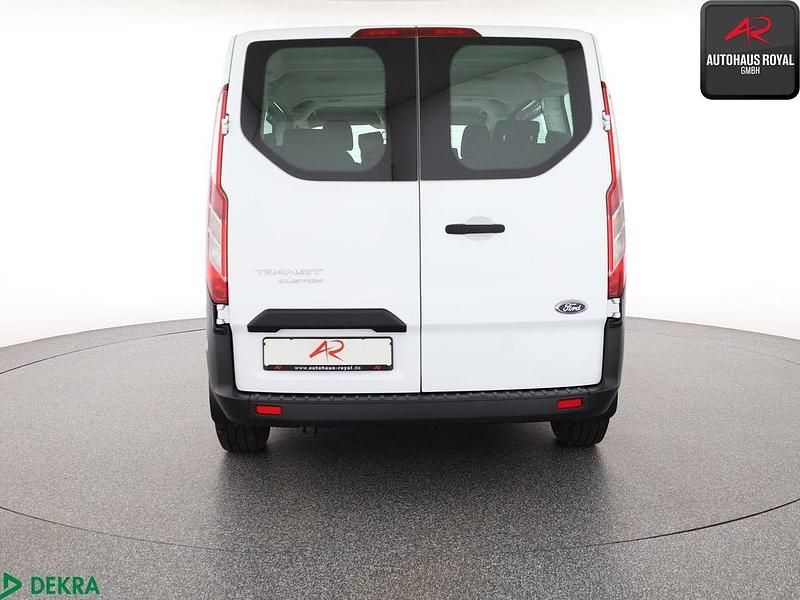 Gebraucht Ford Transit Custom 105 PS (77 kW) 2021 Frostweiß Van / Kleinbus