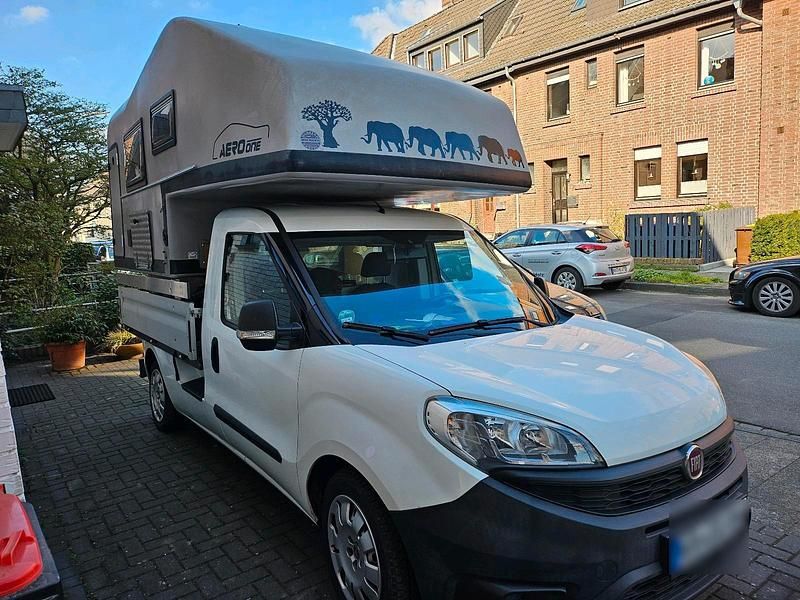 Gebraucht Fiat Doblò 101 PS (74 kW) 2016 Weiß Van / Kleinbus