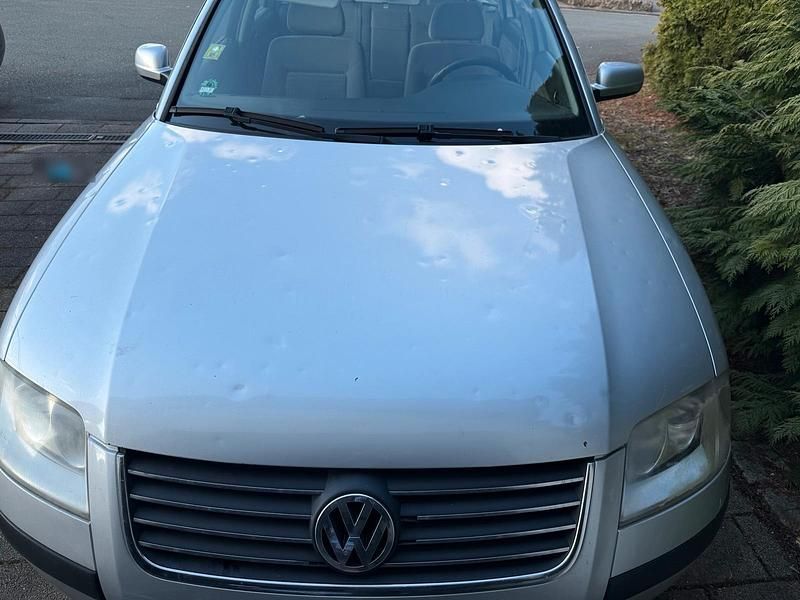 Gebraucht VW Passat 102 PS (75 kW) 2003 Silber Kombi