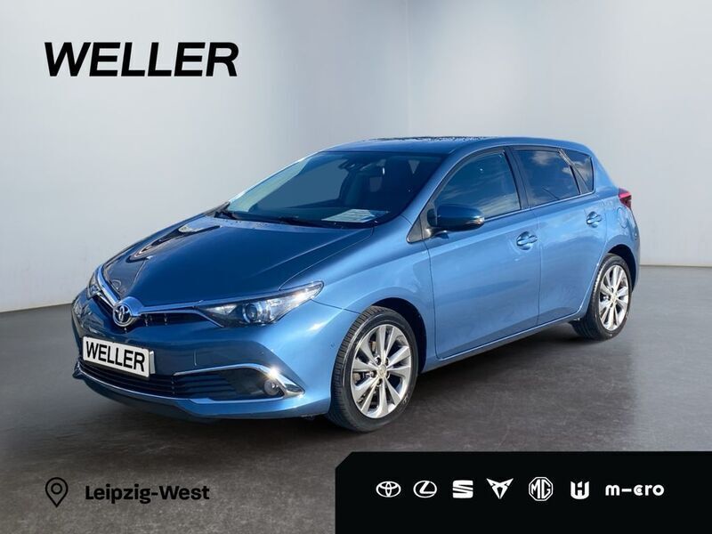 Blau Gebraucht 2015 Toyota Auris Executive Limousine | 12.390 € (Fairer Preis) - Bild 1/3