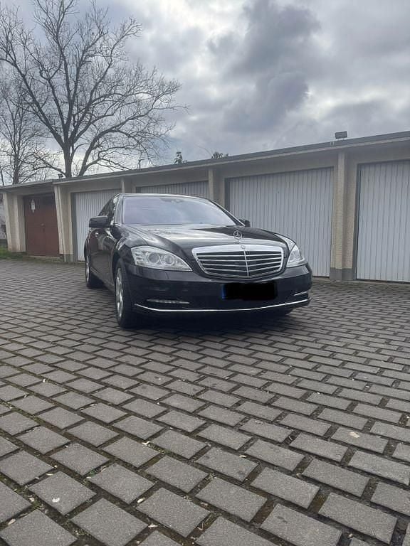Gebraucht Mercedes S350 272 PS (200 kW) 2010 Schwarz Limousine