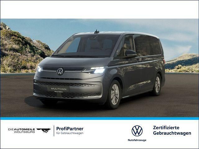Gebraucht VW Multivan Life 150 PS (110 kW) 2024 Indiumgrau metallic Van