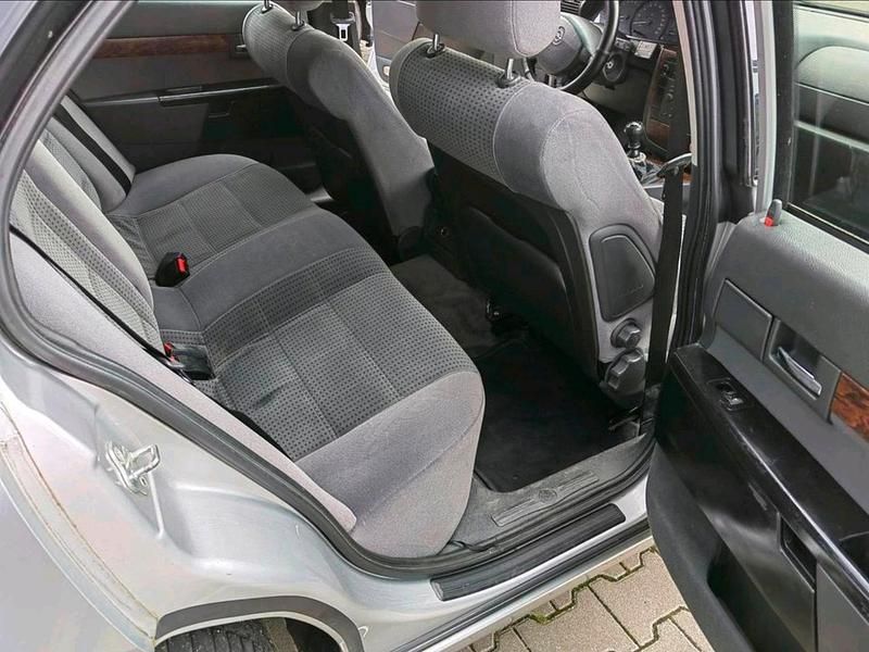 Gebraucht Opel Omega 144 PS (105 kW) 2000 Grau Limousine