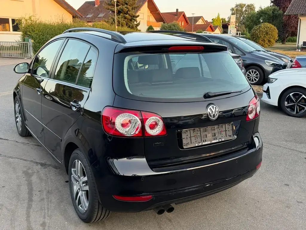 Gebraucht VW Golf Plus Cross Comfortline 160 PS (117 kW) 2009 Schwarz Limousine