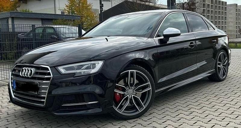Schwarz Gebraucht 2017 Audi S3 Sport Limousine | 25.900 € (Fairer Preis) - Bild 1/4