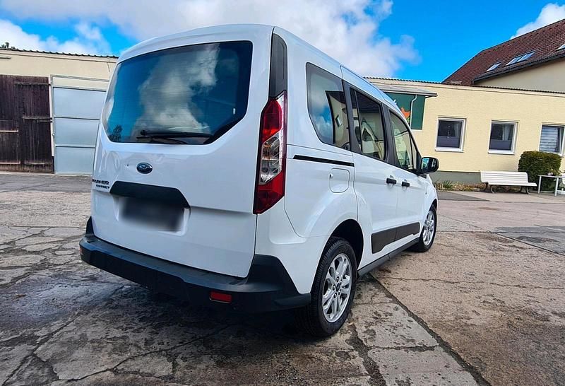 Gebraucht Ford Transit Connect 101 PS (74 kW) 2020 Weiß Van / Kleinbus