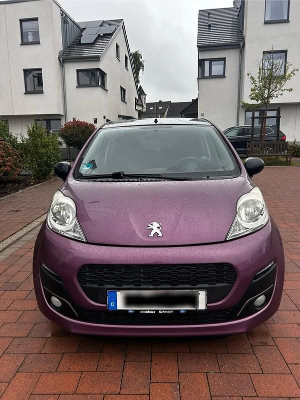 Violet Gebraucht 2013 Peugeot 107 Kleinwagen | 3.850 € (Fairer Preis) - Bild 1/4