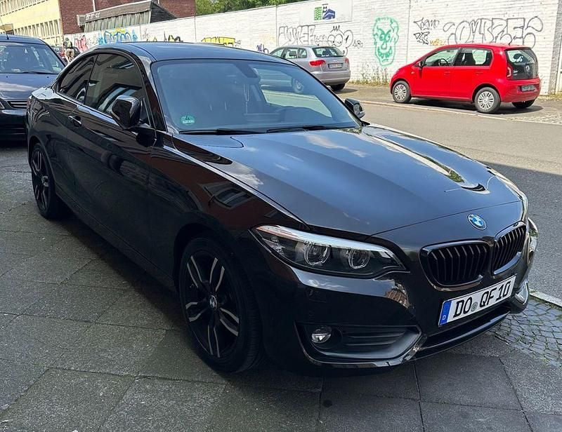 Gebraucht BMW 218 Advantage 150 PS (110 kW) 2017 Braun Coupé