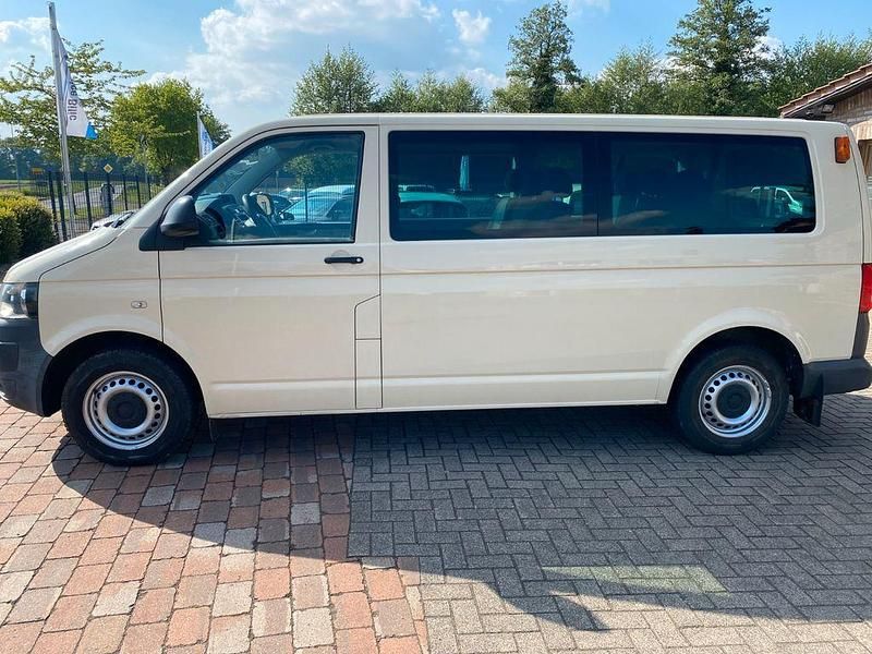 Gebraucht VW Caravelle 102 PS (75 kW) 2012 Van / Kleinbus