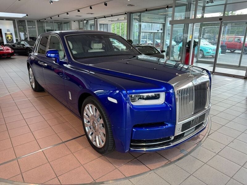 Blau salamanca blue metallic metallic Gebraucht 2019 Rolls Royce Phantom Limousine | 308.000 € - Bild 1/4