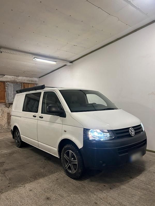 Weiß Gebraucht 2010 VW Transporter Van | 8.450 € - Bild 1/4