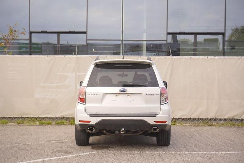 Gebraucht Subaru Forester 171 PS (125 kW) 2010 Weiß SUV