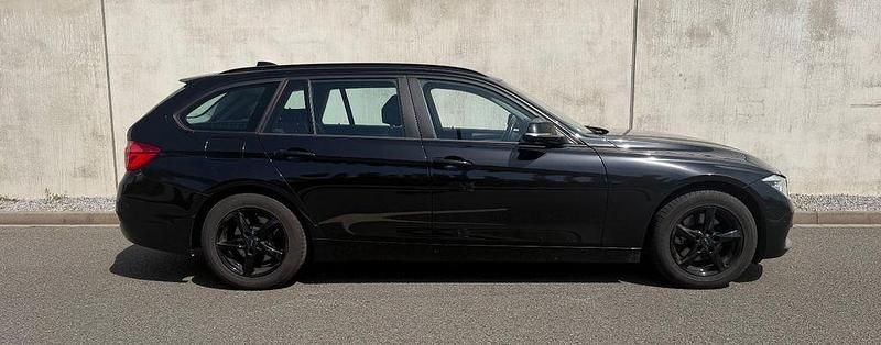 Second-hand BMW 320 190 CP (139 kW) 2017 Negru Break