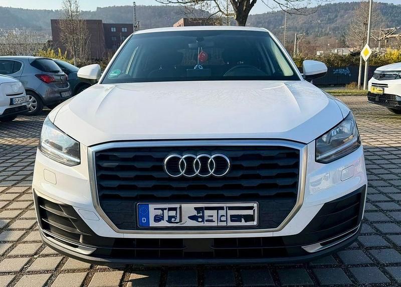 Gebraucht Audi Q2 116 PS (85 kW) 2018 Weiß SUV