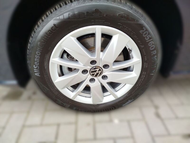 Gebraucht VW Caddy Maxi Life 102 PS (75 kW) 2023 Blau Van / Kleinbus