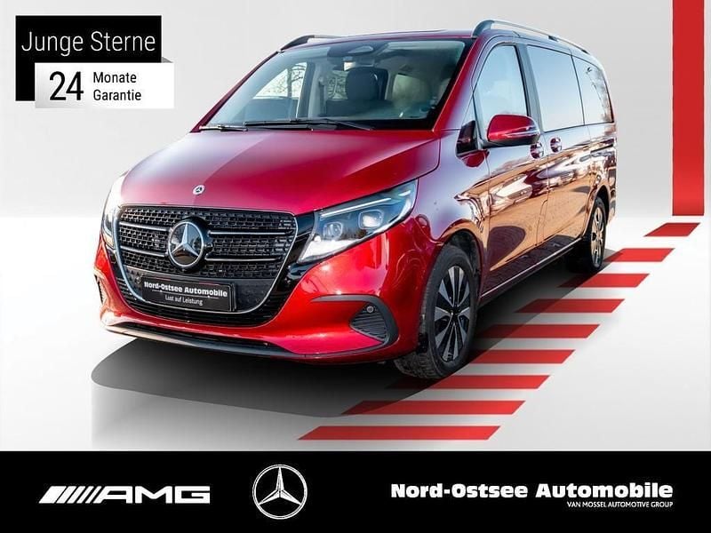 Gebraucht Mercedes V220 Style 163 PS (119 kW) 2025 Hyazinthrot metallic Van / Kleinbus